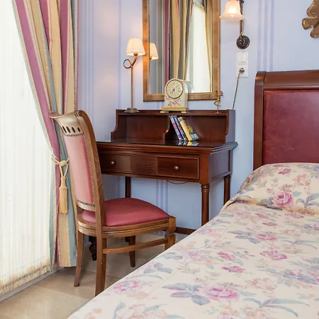 Enavlion Batagianni Szálloda 3*