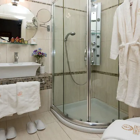 Hotel Enavlion Batagianni 3*
