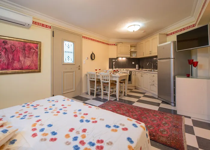Hotel Enavlion Batagianni 3*